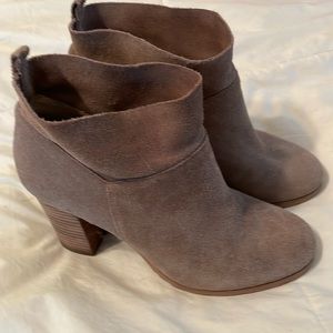 Crown light brown suede 2.5” ankle boots